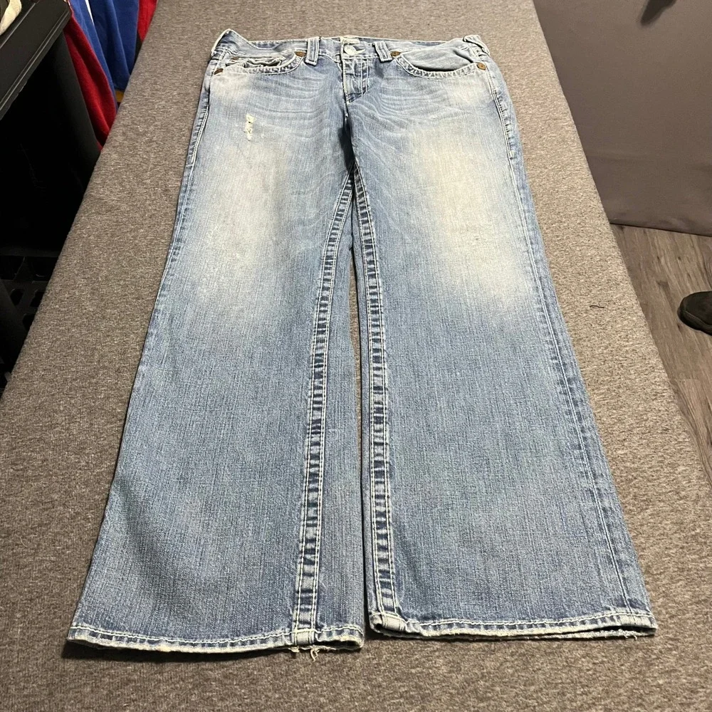 True Religion Mens Ricky Big T Light Wash Straight Leg Jeans Size 38x34 USA Made